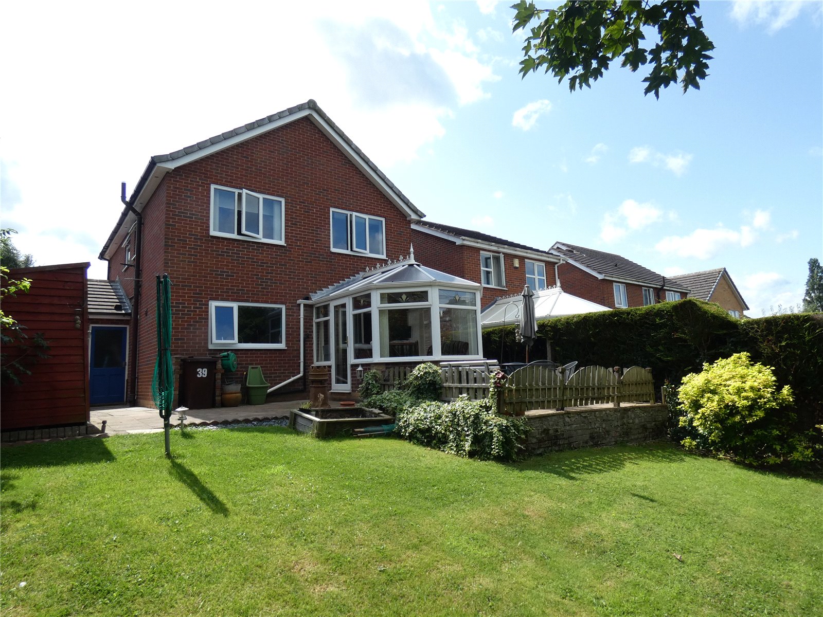 Whitegates Cleckheaton 4 bedroom House SSTC in Shirley Avenue, Gomersal