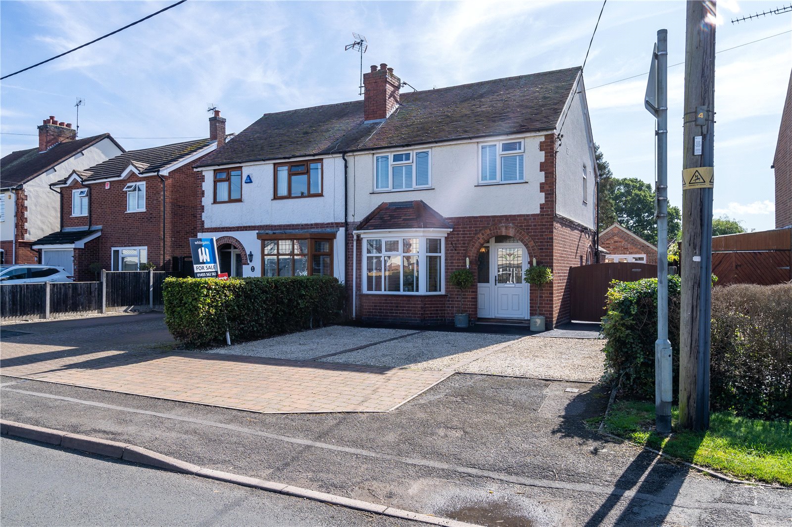 Whitegates Broughton Astley 3 bedroom House SSTC in Frolesworth Road
