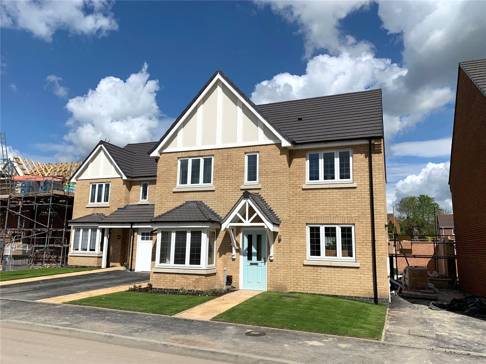Whitegates Heanor 4 bedroom House For Sale in PORTERWOOD, Shipley Park