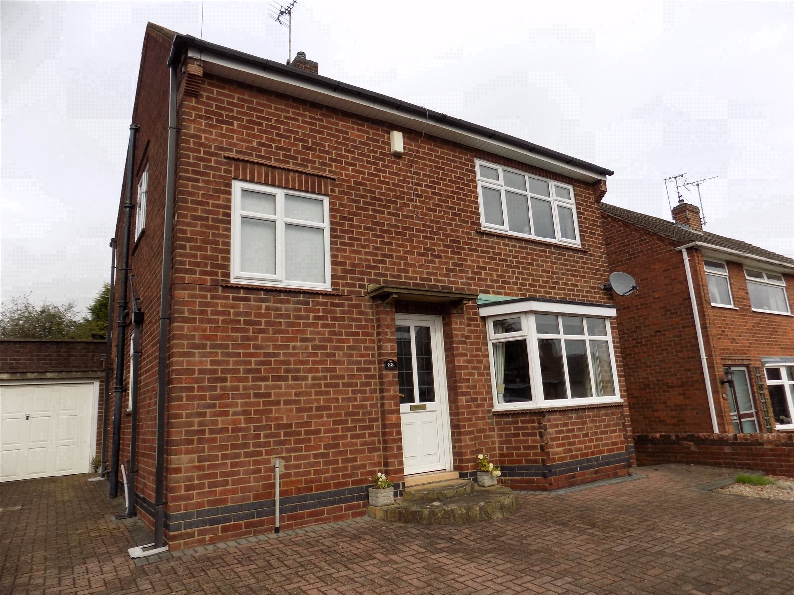 Whitegates Heanor 3 bedroom House SSTC in Howitt Street, Heanor, Derbyshire
