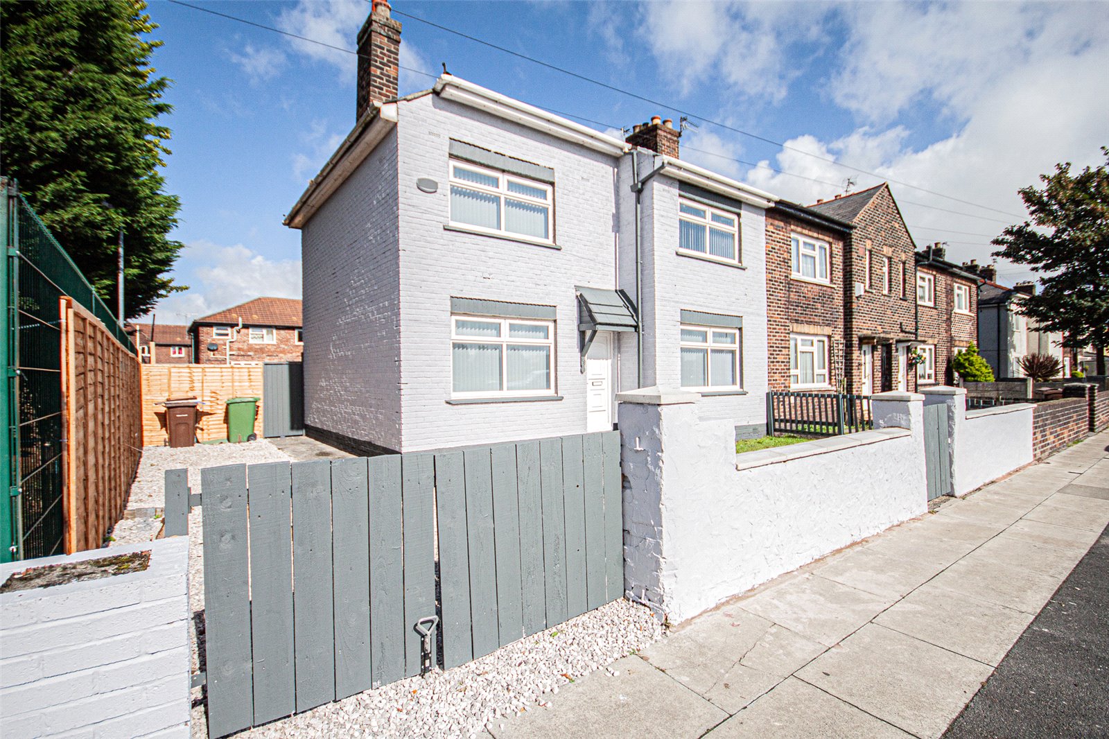 Whitegates Bootle 4 bedroom House For Sale in Moss Lane, Litherland