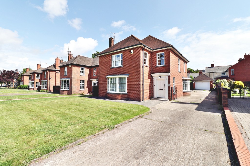 Martin & Co Cardiff 4 bedroom Detached House Let in Queen Anne Square