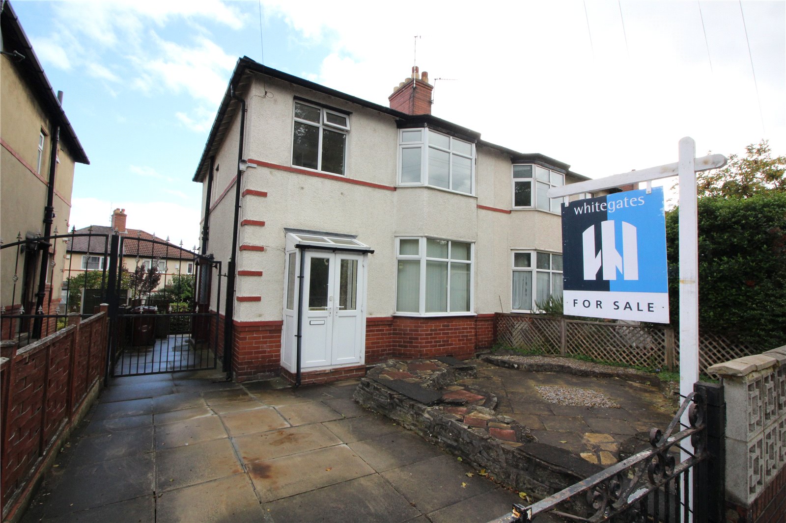 Whitegates Bramley 3 bedroom House For Sale in Lower Town Street, Bramley, Leeds