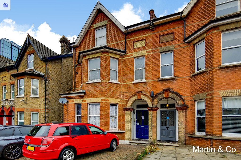 Martin & Co Croydon 2 bedroom Apartment Let in Friends Road, East Croydon