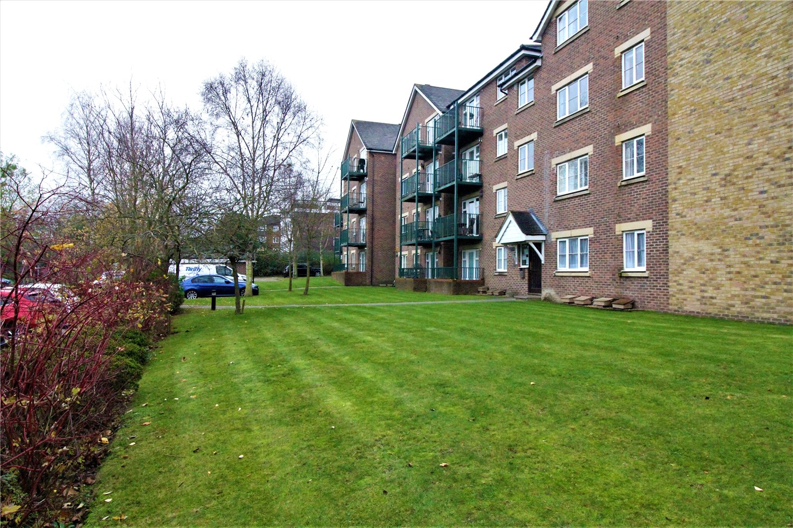 Ellis & Co Harrow 1 bedroom Flat For Sale in Kensington Heights, 1325