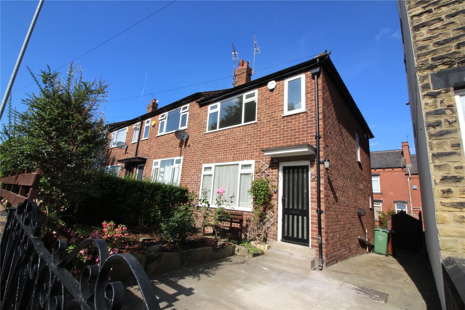 House For Rent Bramley at Peggy Landa blog