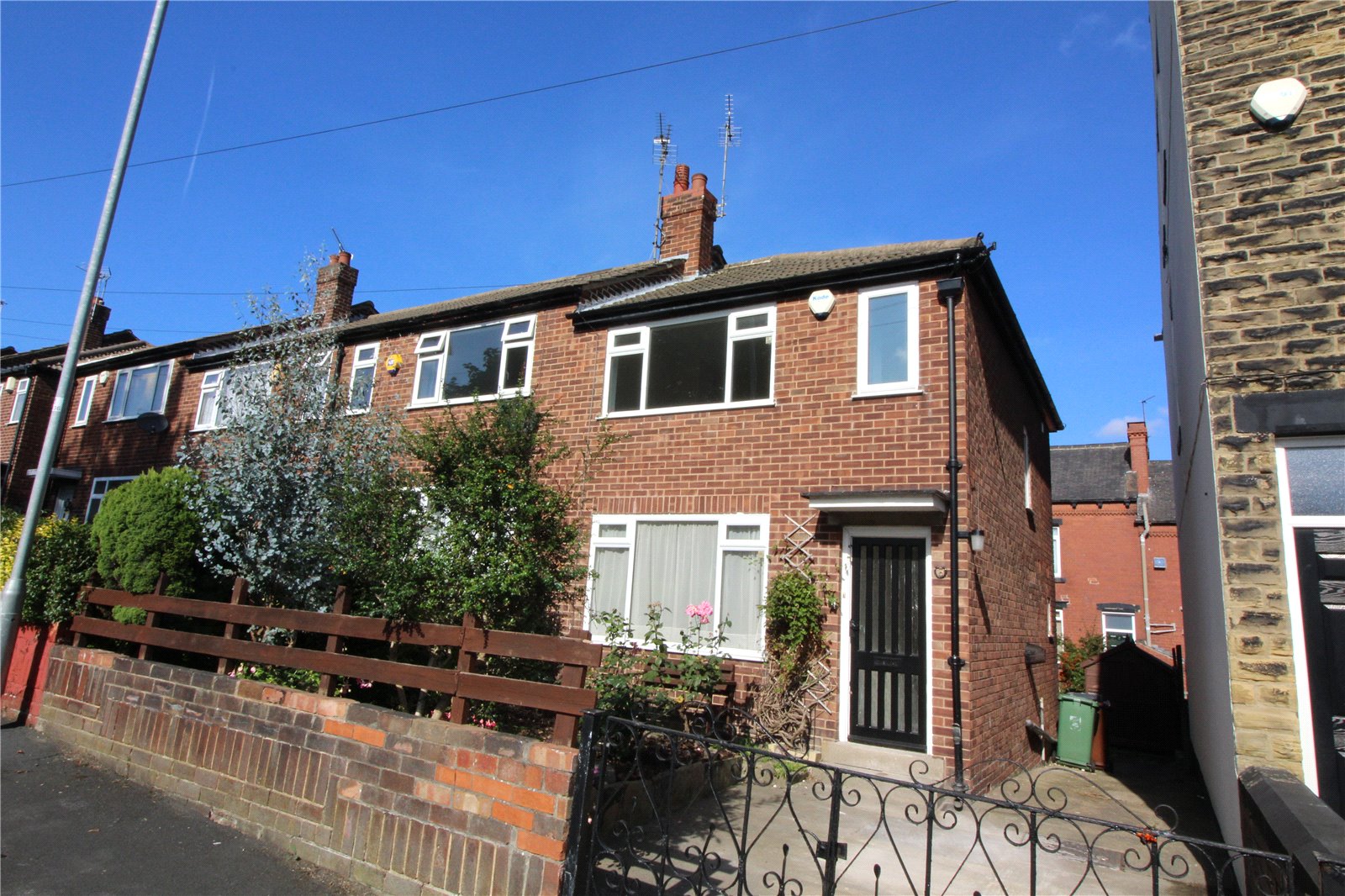 Whitegates Bramley 2 bedroom House Let Agreed in Park Road, Leeds, West