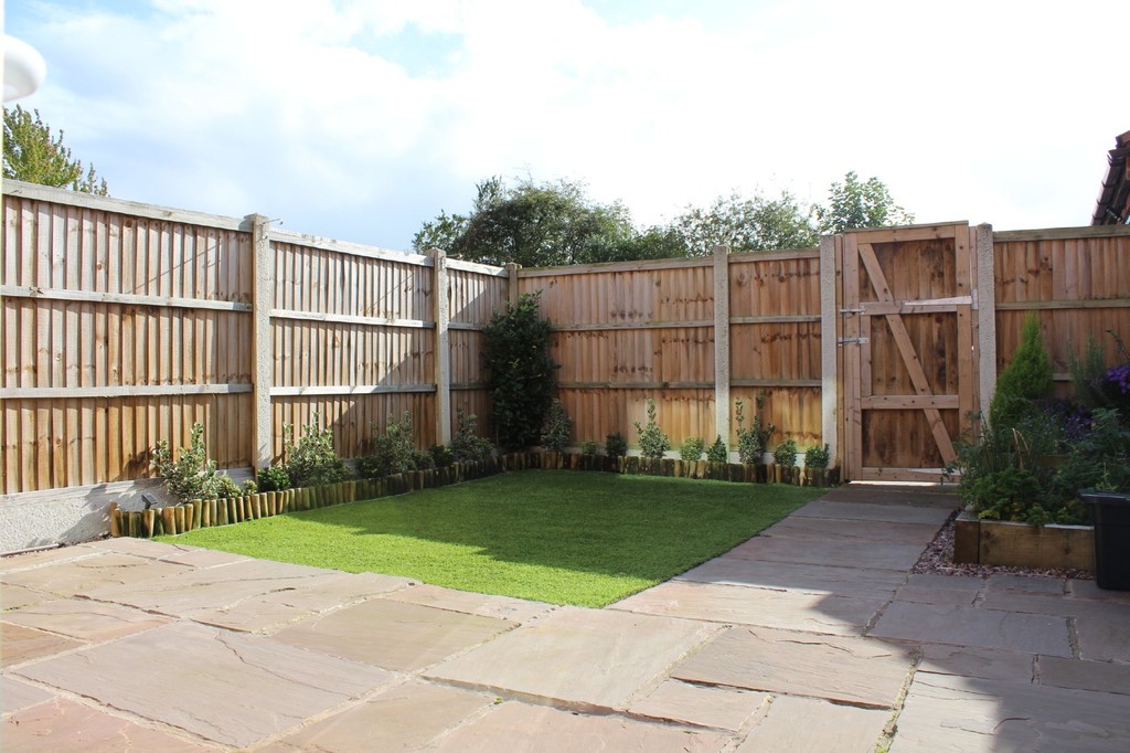 Whitegates Newark 3 Bedroom Semi Detached House Let In Wycar Road Bilsthorpe