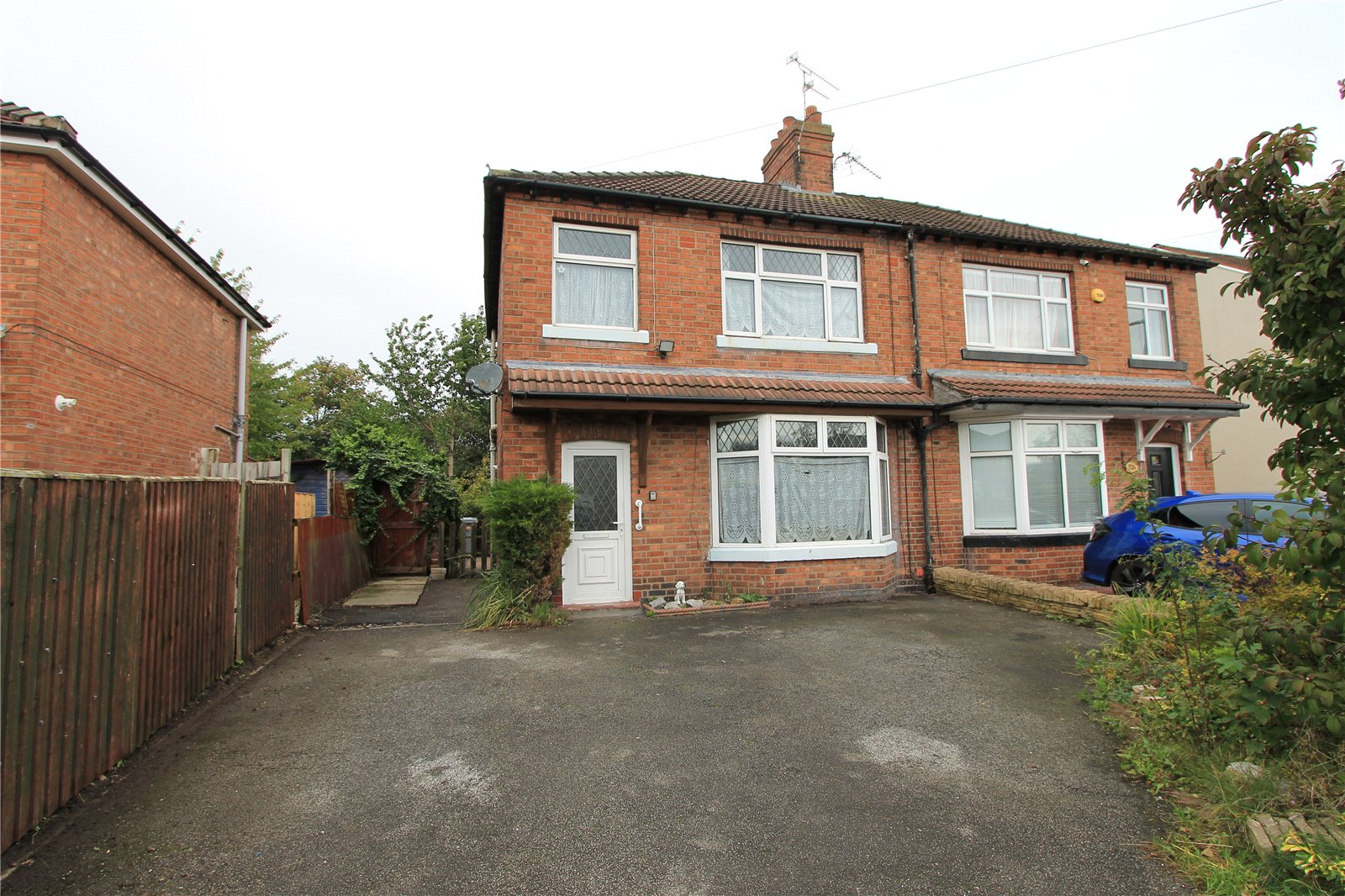 Whitegates Crewe 3 bedroom House SSTC in Underwood Lane, Crewe, Cheshire