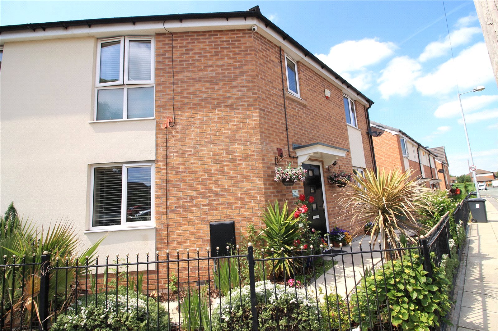 Whitegates Bootle 3 bedroom House To Let in Brook Hill Road, Bootle