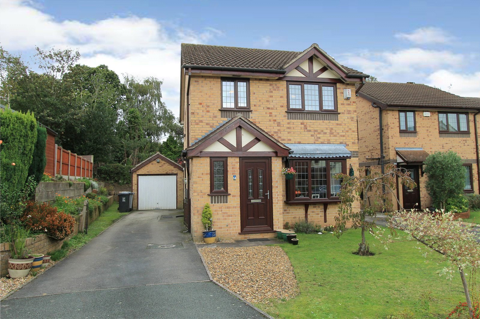 Whitegates Crewe 3 bedroom House For Sale in Brookfield, Haslington, Crewe