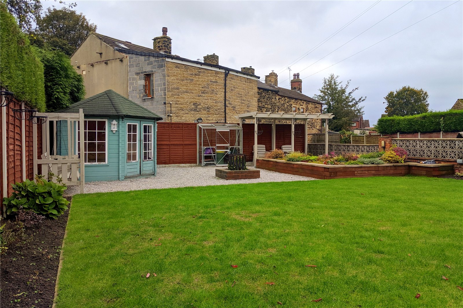 Whitegates Mirfield 2 bedroom Bungalow SSTC in Huddersfield Road, Liversedge, West Yorkshire