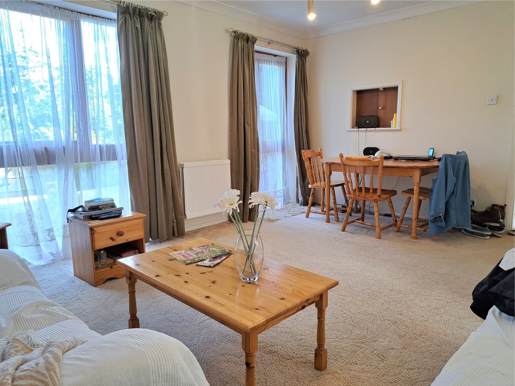 Martin & Co Winchester 1 bedroom House Share To Let in Kestrel Close