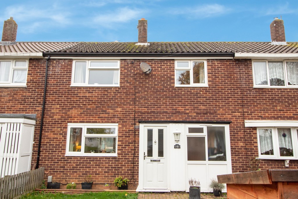Martin & Co Stevenage 3 bedroom Terraced House For Sale in Broadwater