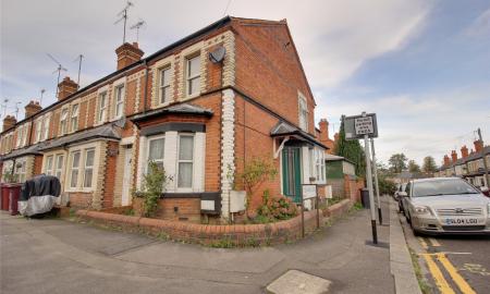 Parkers Earley 1 bedroom Flat SSTC in pillow | in Earley, Berkshire | Gumtree