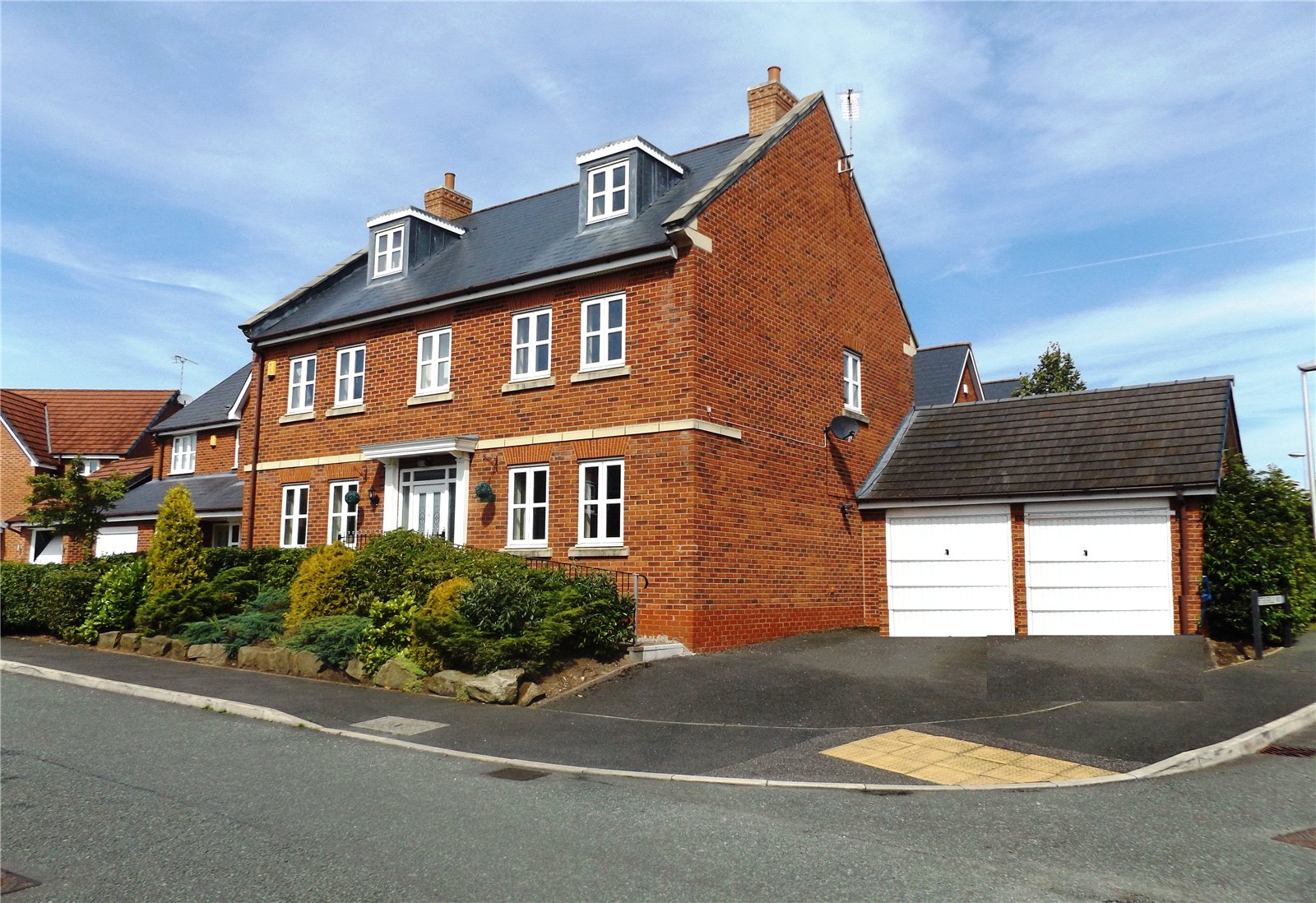 Whitegates Crewe 5 bedroom House For Sale in Pastures Drive, Weston, Crewe