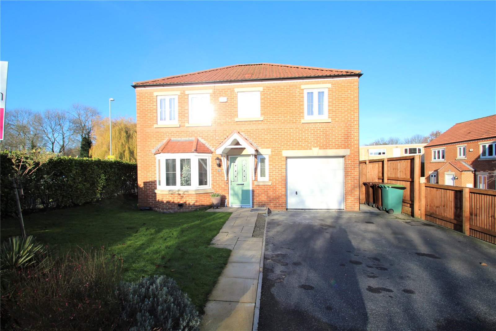 Whitegates Pontefract 4 bedroom House For Sale in Lourdes Grange