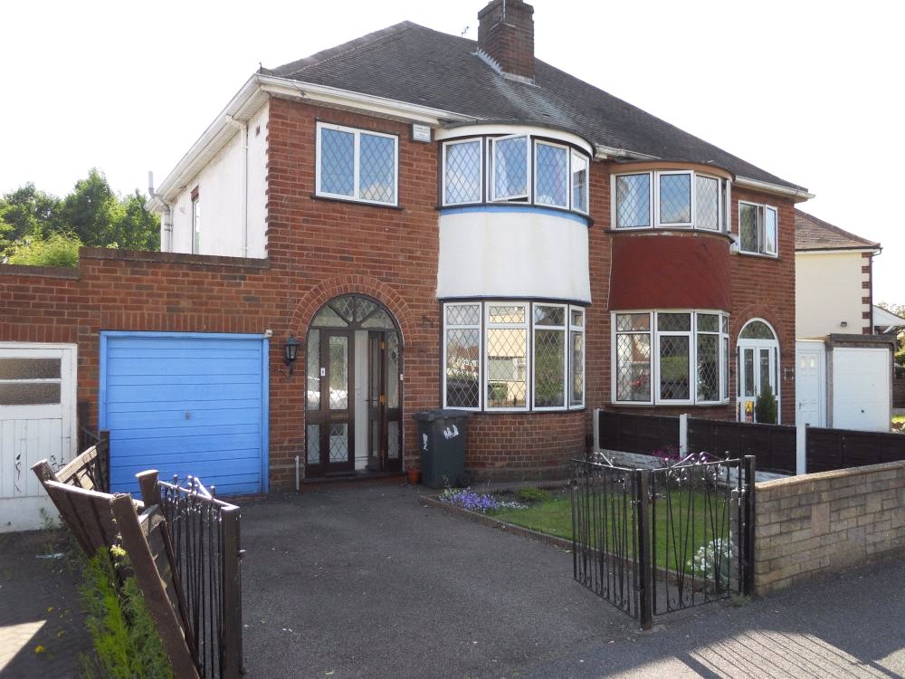 Whitegates Wolverhampton 3 bedroom House SSTC in Colman Avenue