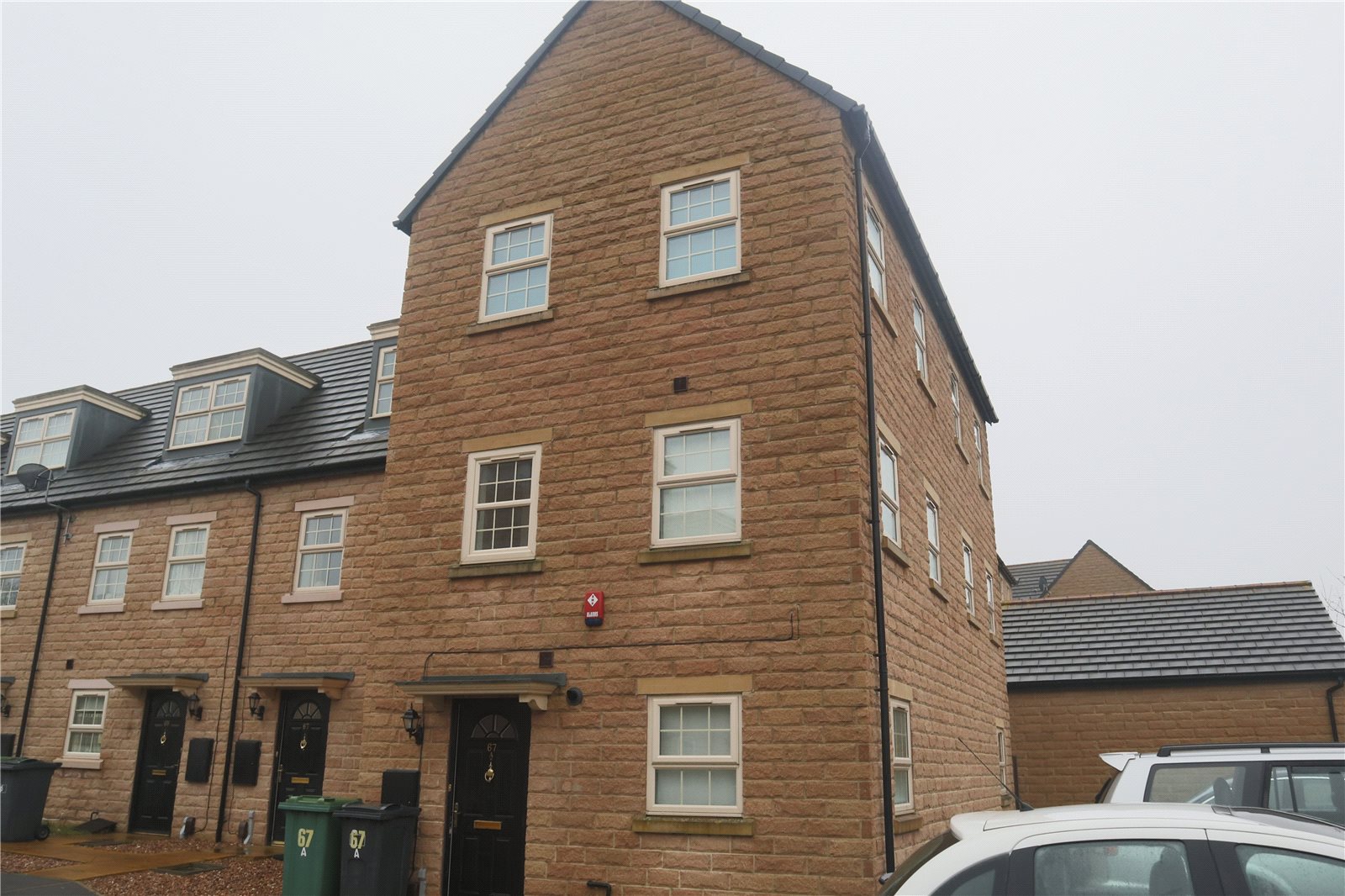 Whitegates Huddersfield 2 bedroom House Let Agreed in Marlington Drive