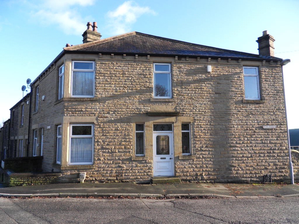 Whitegates Dewsbury 3 bedroom House For Sale in Broad Street, Dewsbury