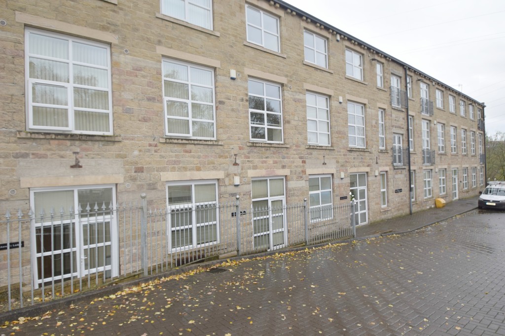Martin & Co Saltaire 2 bedroom Apartment Let Agreed in Brackendale Lodge, Thackley, Bradford
