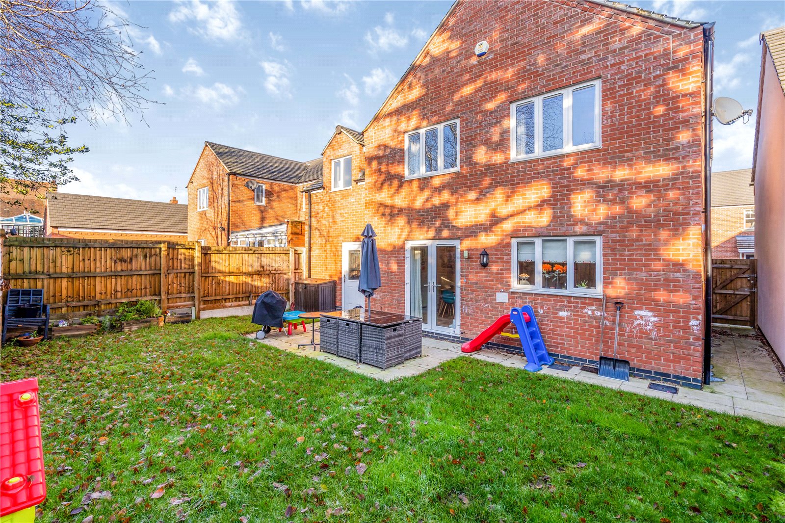 Whitegates Broughton Astley 4 bedroom House For Sale in Church Farm