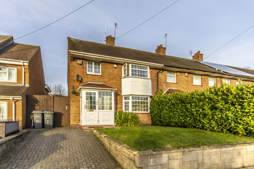 Martin & Co Birmingham Harborne 3 bedroom End of Terrace House For Sale