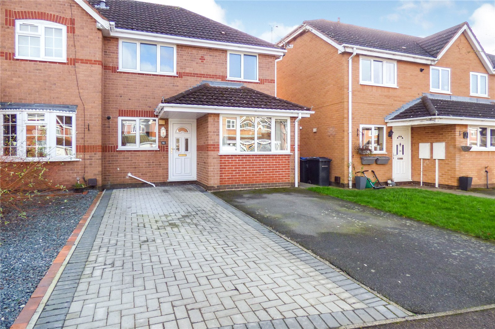 Whitegates Broughton Astley 3 bedroom House SSTC in Harvest Way