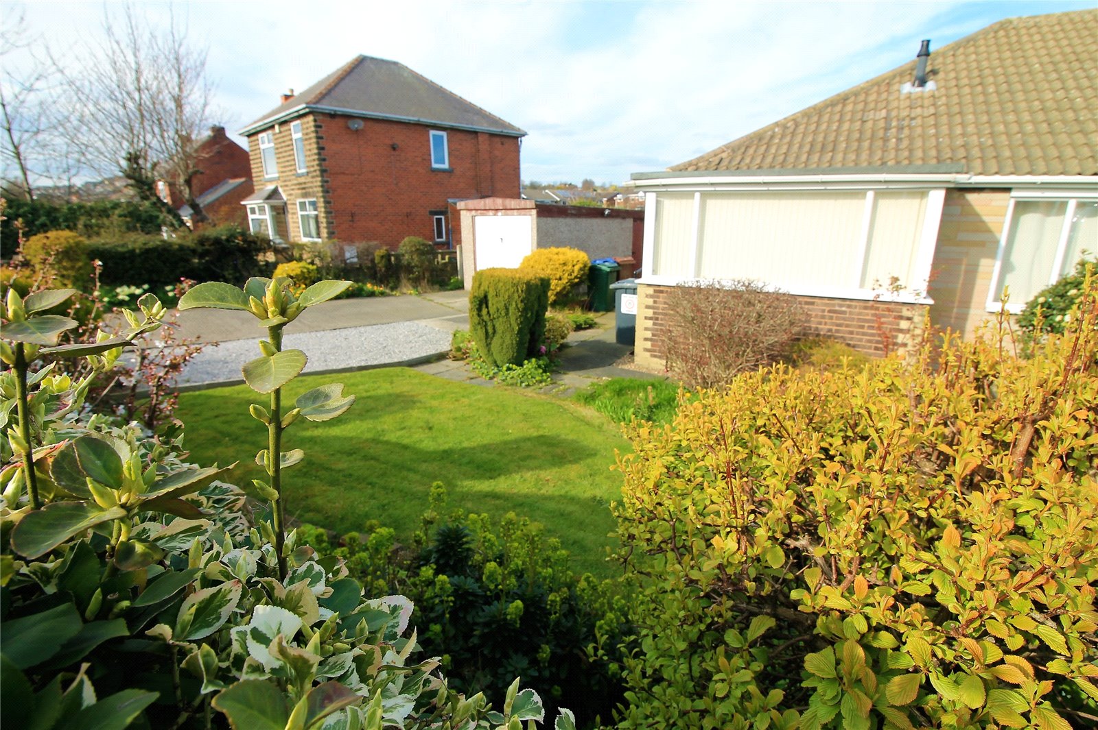Whitegates Barnsley 2 bedroom Bungalow For Sale in Bar Lane, Staincross