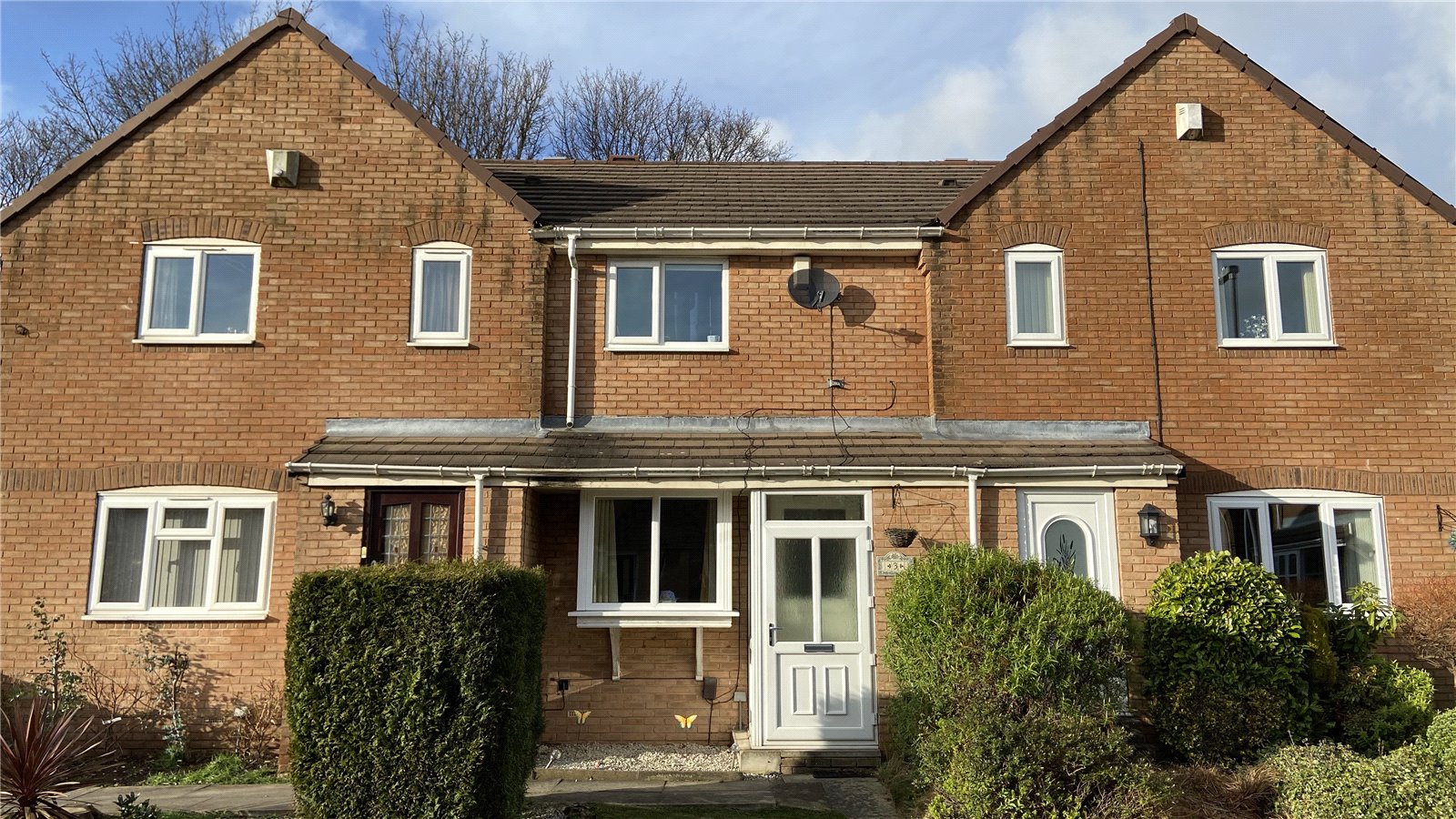 Whitegates Dewsbury 2 bedroom House SSTC in Plover Drive, Batley, West