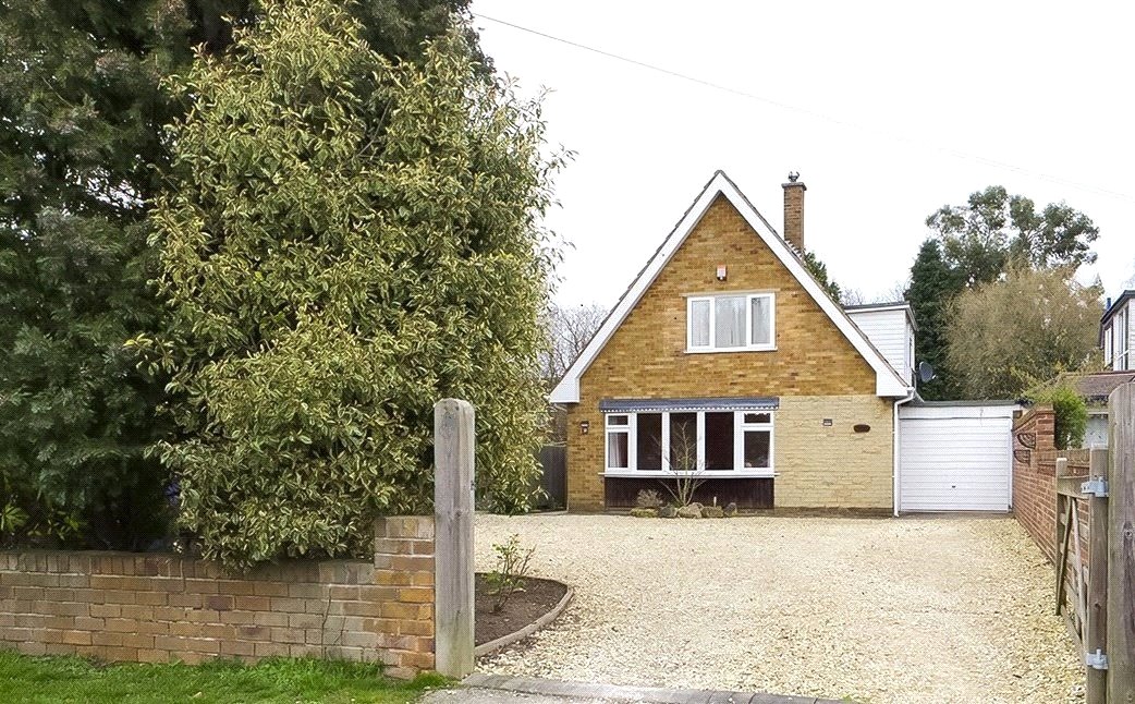 Whitegates Doncaster 3 bedroom House SSTC in Partridge Flatt Road