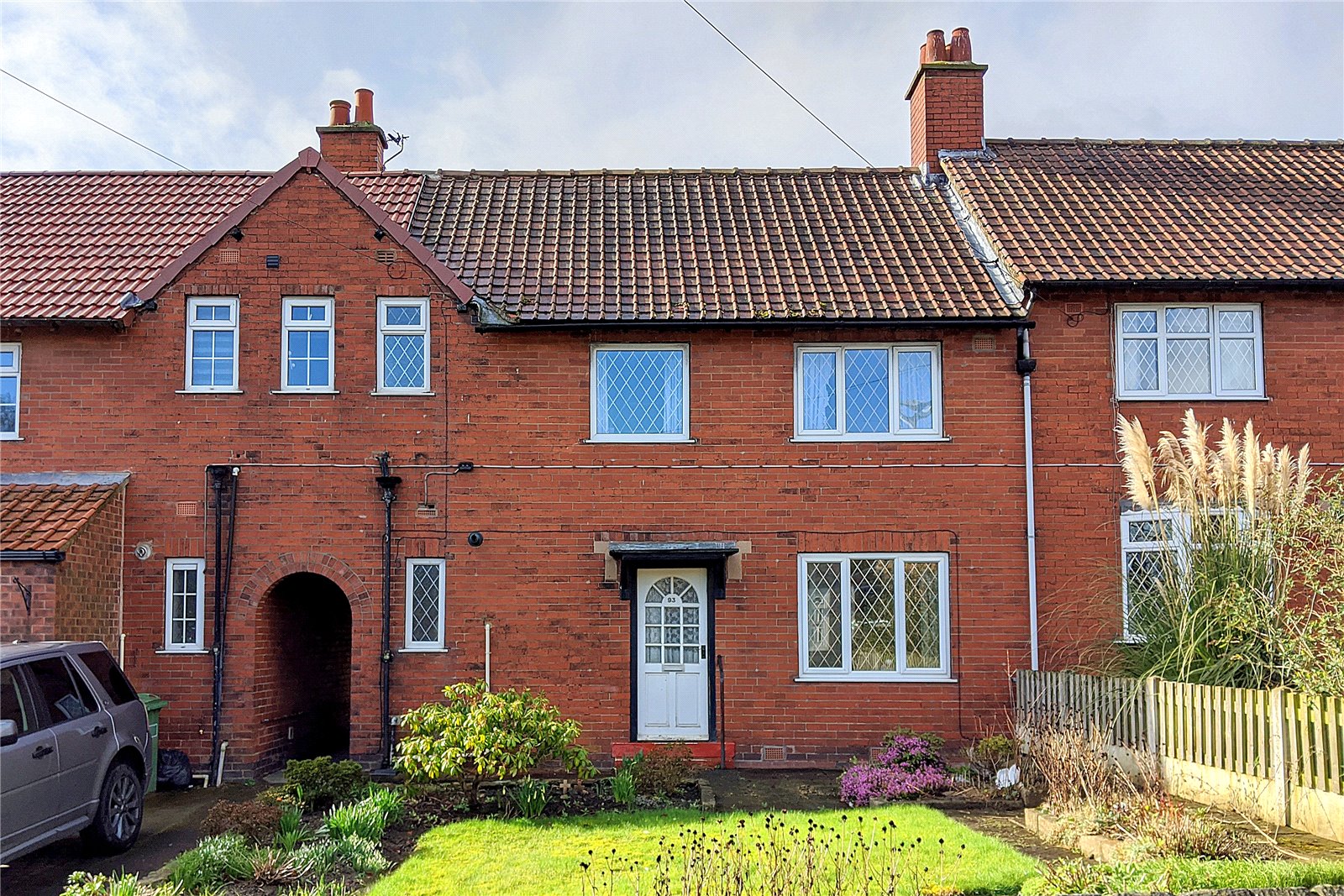 Whitegates Mirfield 3 bedroom House SSTC in Greenside Road, Mirfield