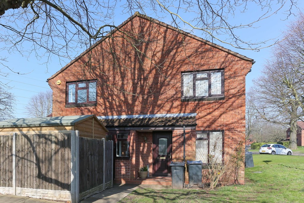 Martin & Co Sutton Coldfield 1 bedroom Cluster House Let in Fledburgh