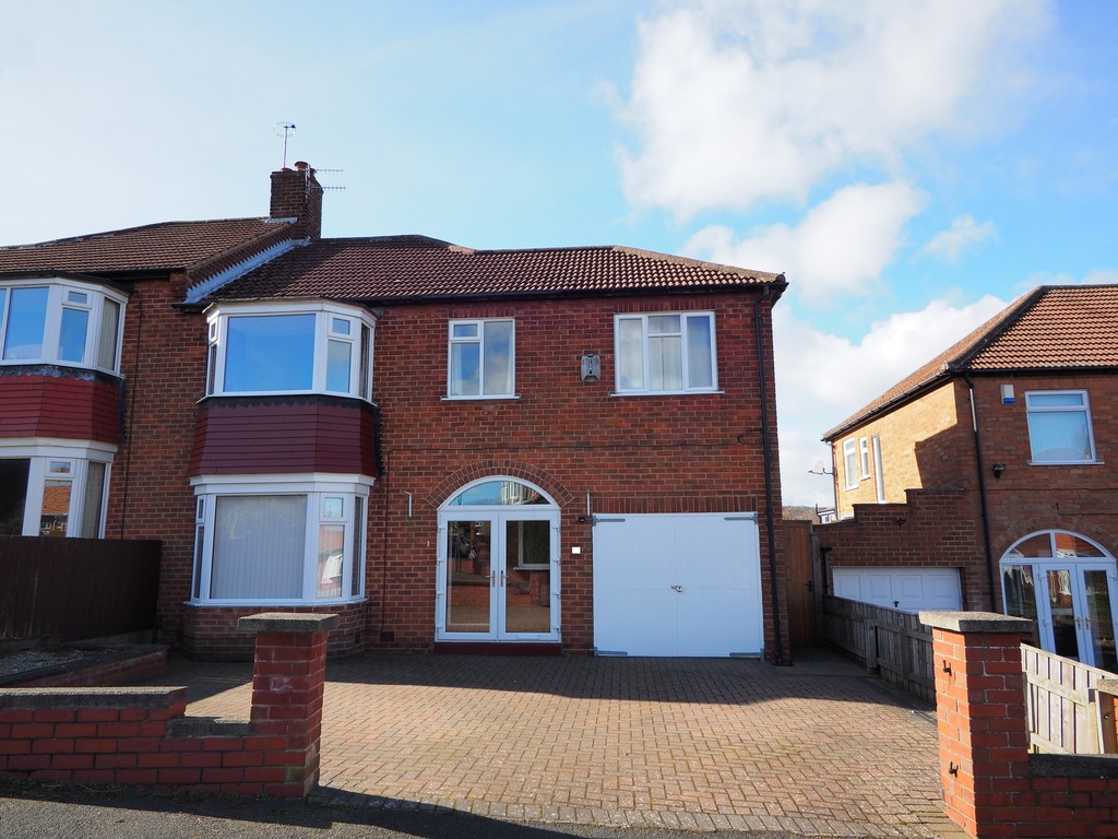 Martin & Co Guisborough 4 bedroom SemiDetached House Let in Thames
