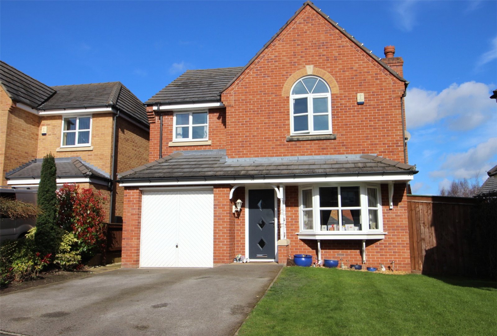 Whitegates Wrexham 4 bedroom House SSTC in St Giles Park, Gwersyllt