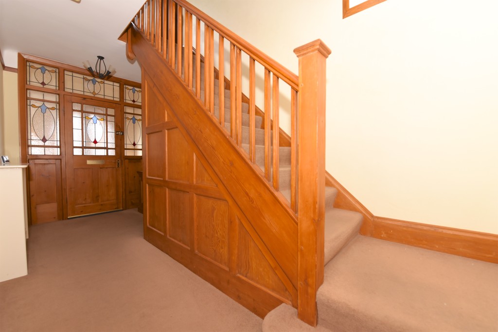 Martin & Co Yeovil 5 bedroom Detached House For Sale in ...