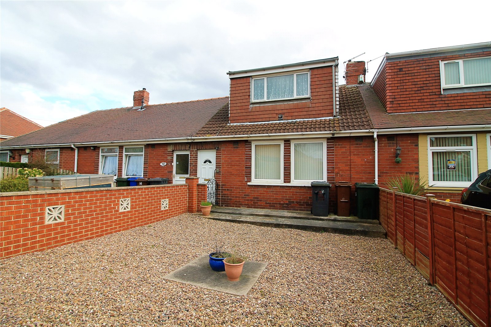 Whitegates Barnsley 3 bedroom Bungalow SSTC in Lilydene Avenue
