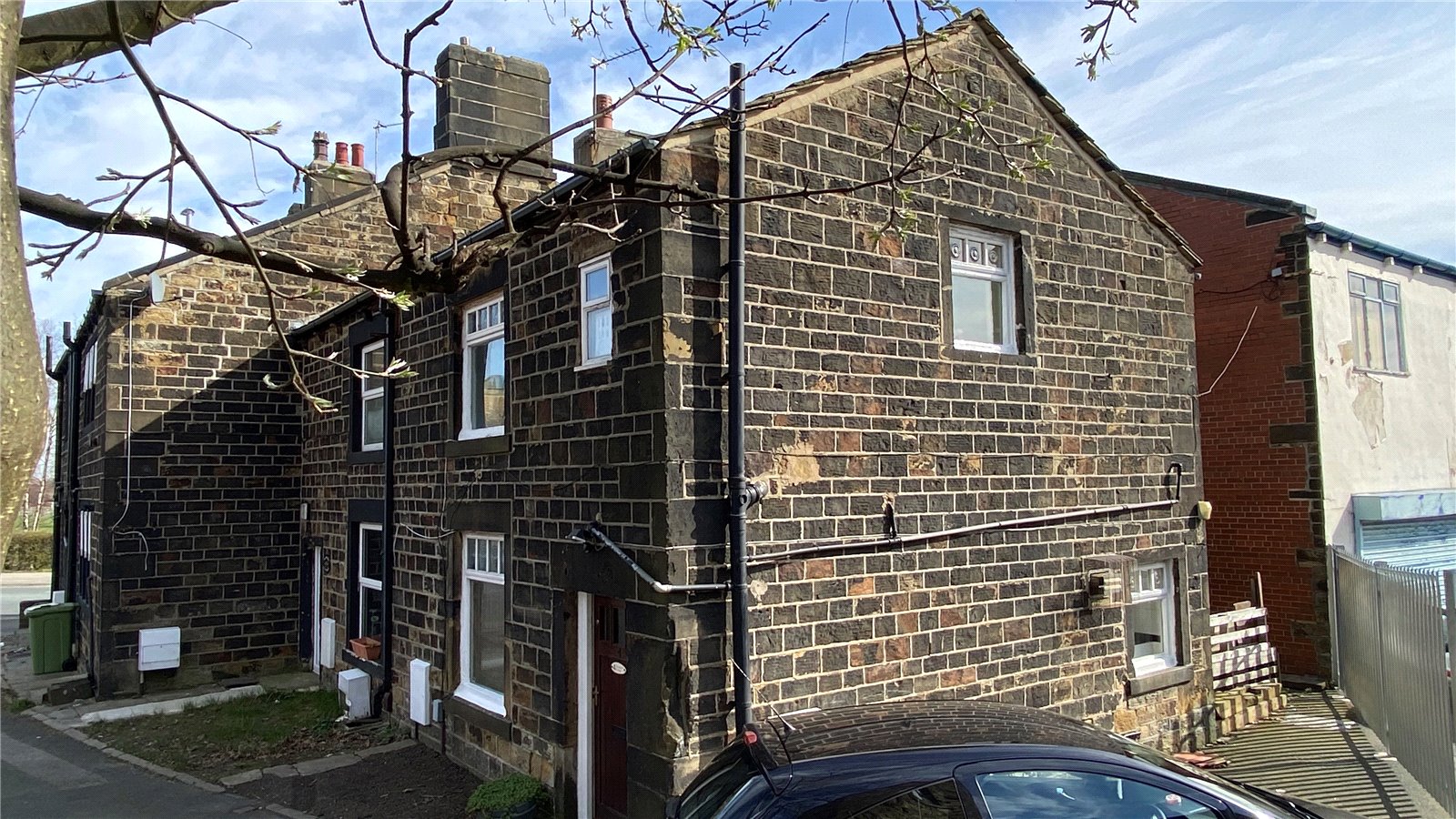 Whitegates Dewsbury 1 bedroom House SSTC in Staincliffe Mill Yard