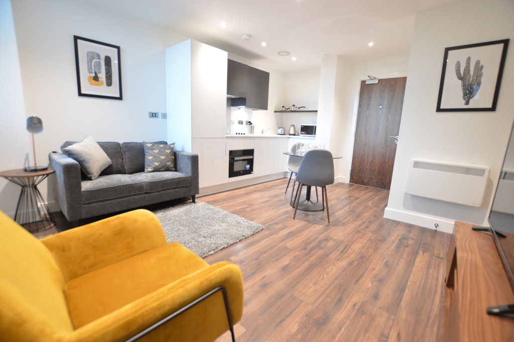Martin & Co Slough 1 bedroom Apartment Let in Bath Road, Slough