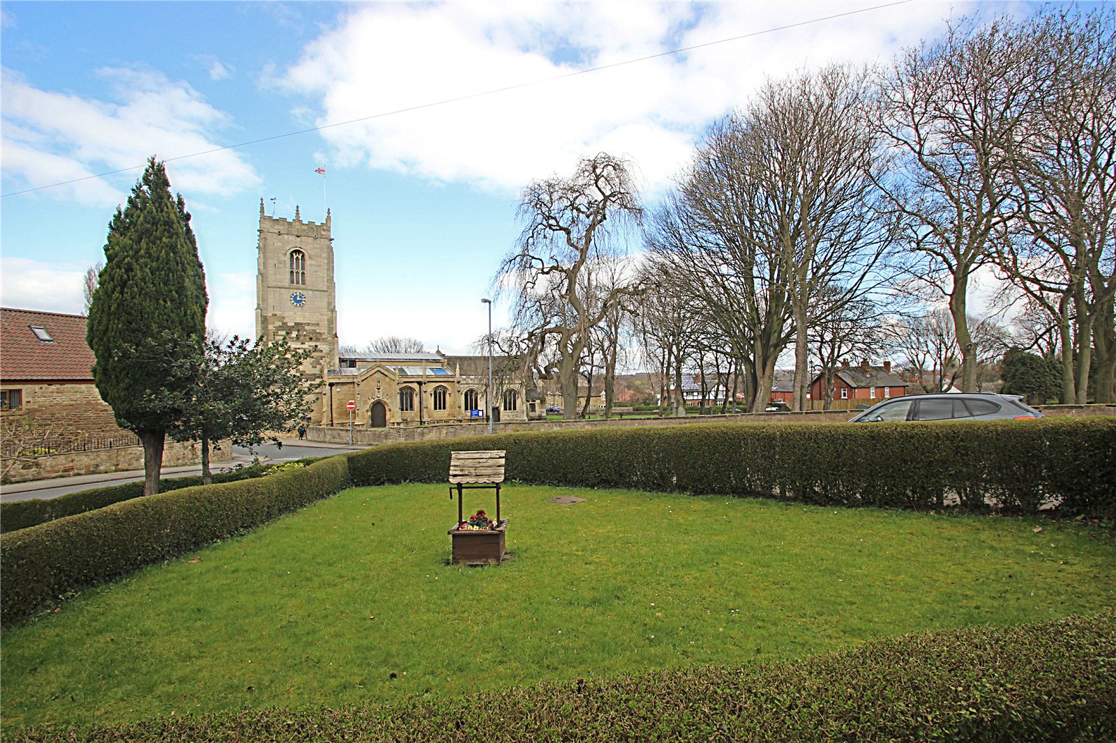 Whitegates Hemsworth 3 bedroom House SSTC in Church View, South Kirkby