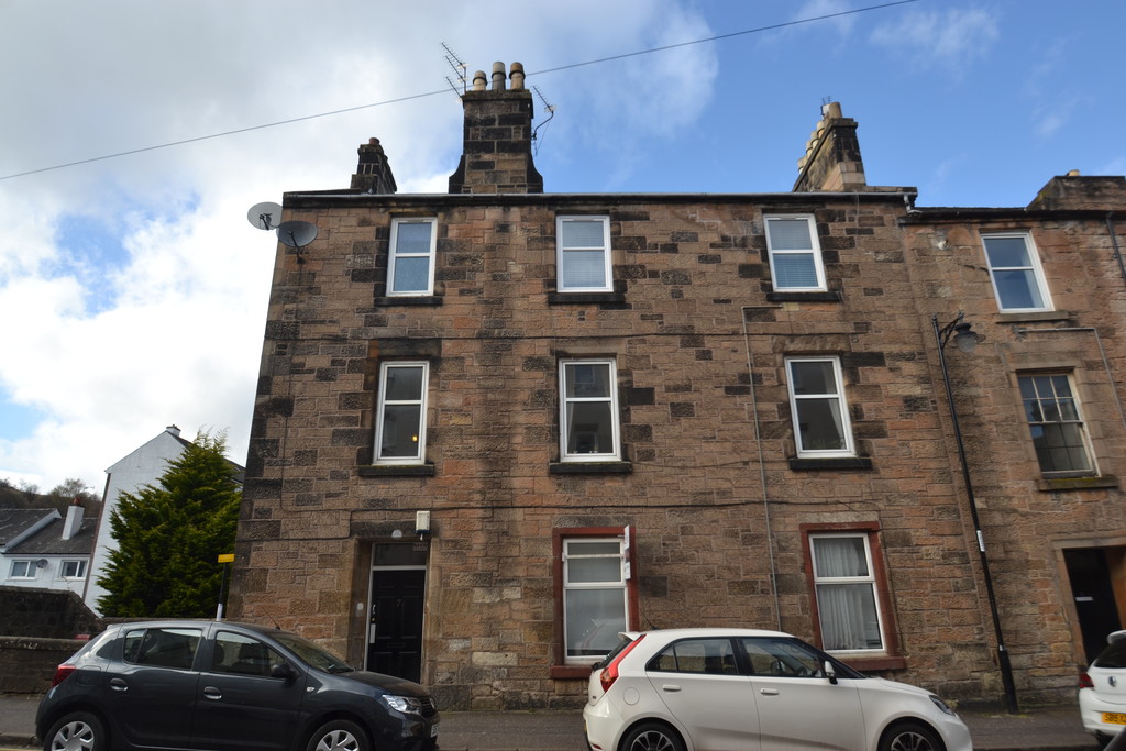 Martin & Co Stirling 1 bedroom Apartment Let in Top Right, Douglas