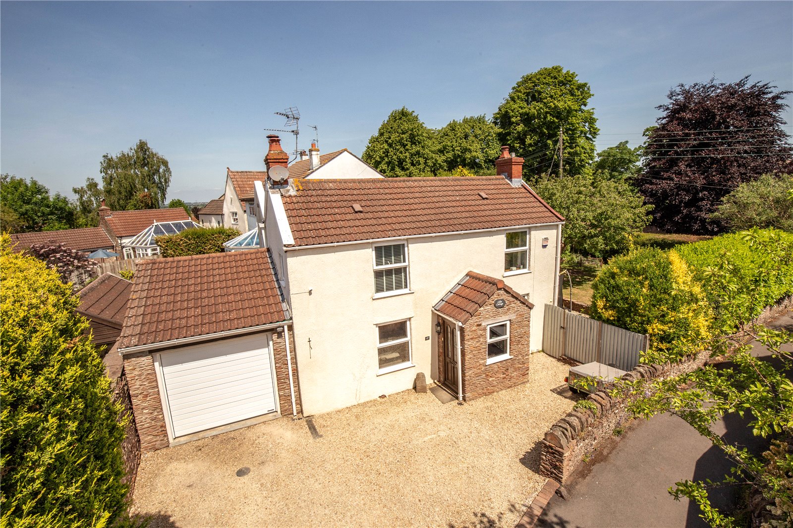 CJ Hole Downend 4 bedroom House For Sale in Ryecroft Road, Frampton