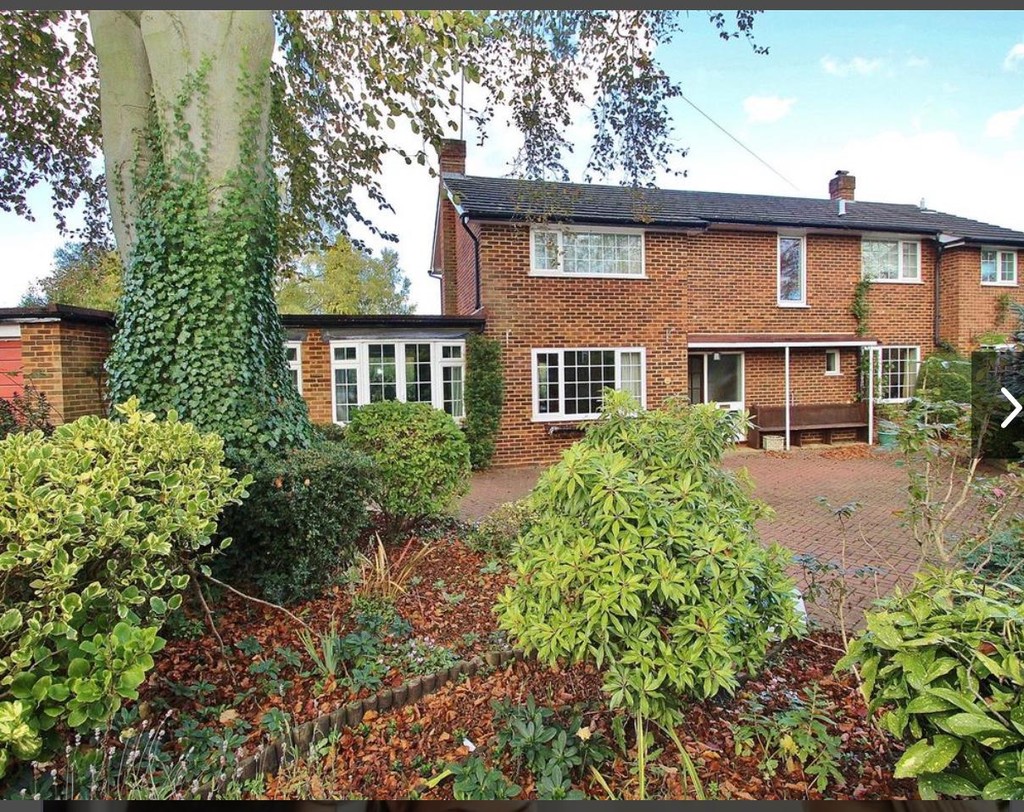 Woodham Road , Horsell Martin & Co