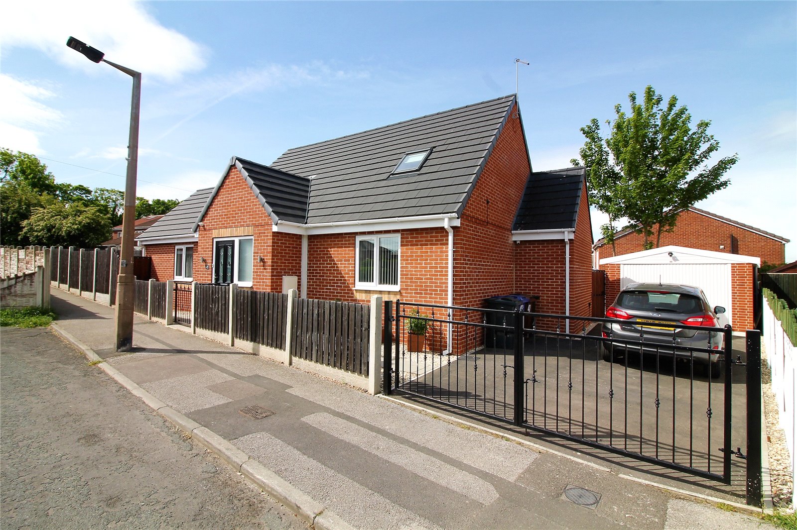 Whitegates Barnsley 4 bedroom Bungalow SSTC in Royd Avenue, Cudworth