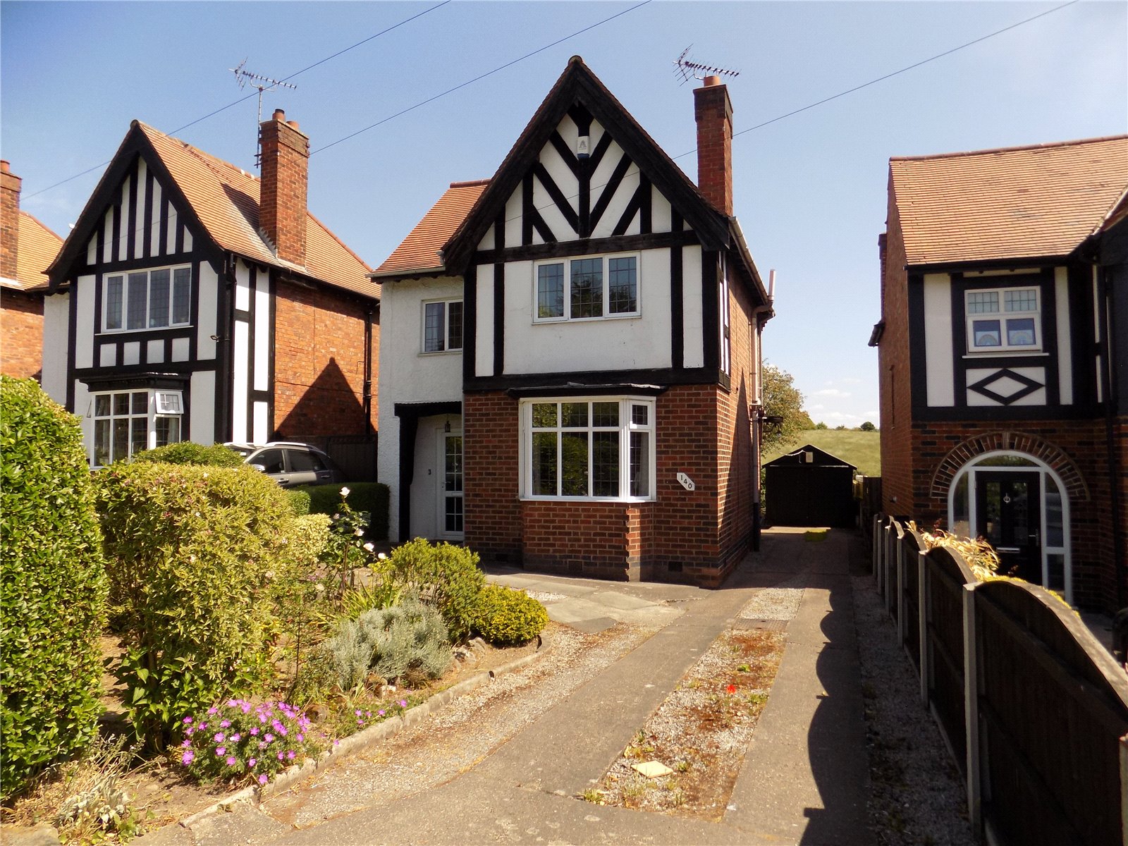 Whitegates Heanor 3 bedroom House For Sale in High Street, Loscoe, Heanor