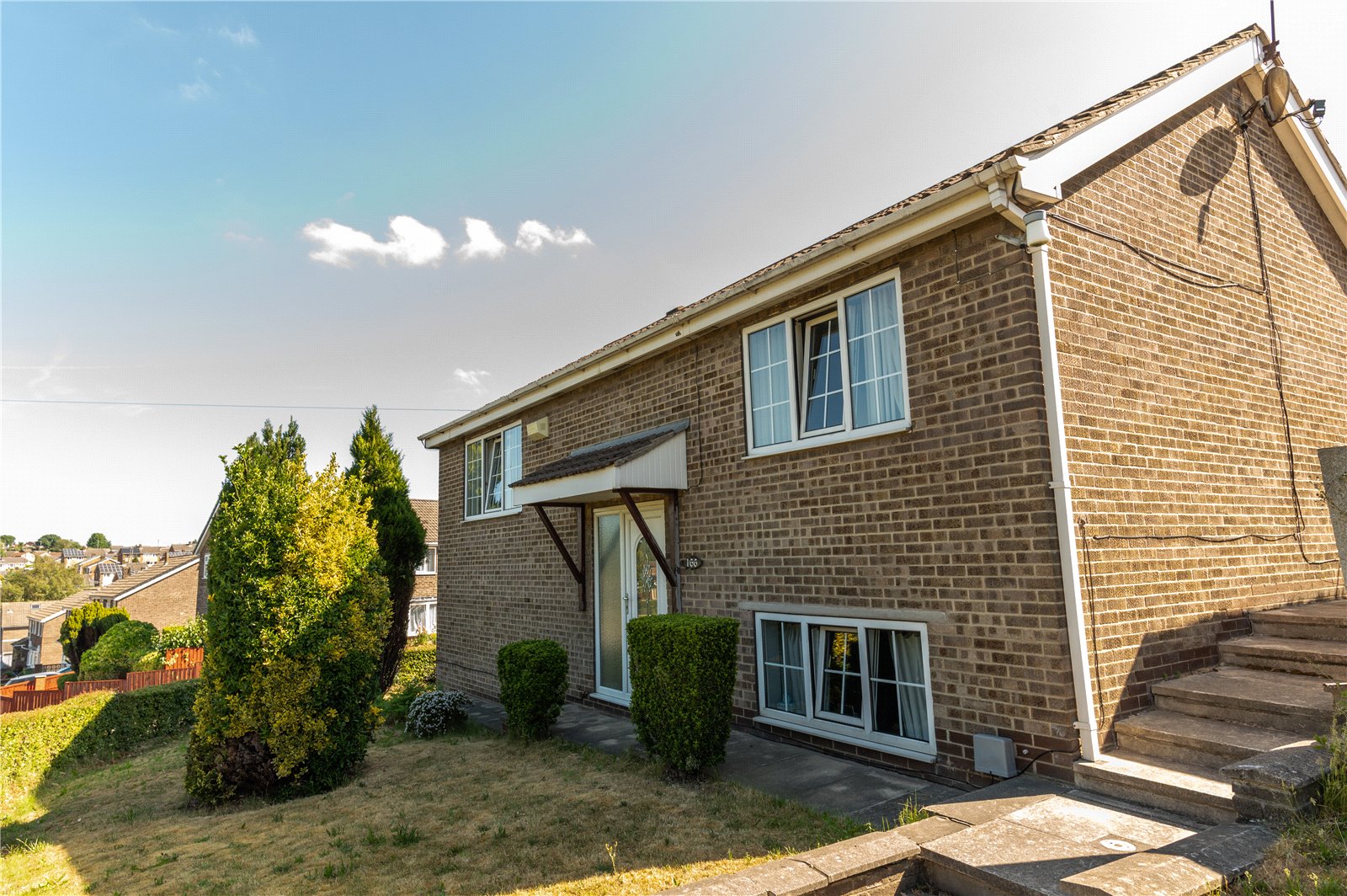 Whitegates Pontefract 3 bedroom House SSTC in Cobblers Lane, Pontefract