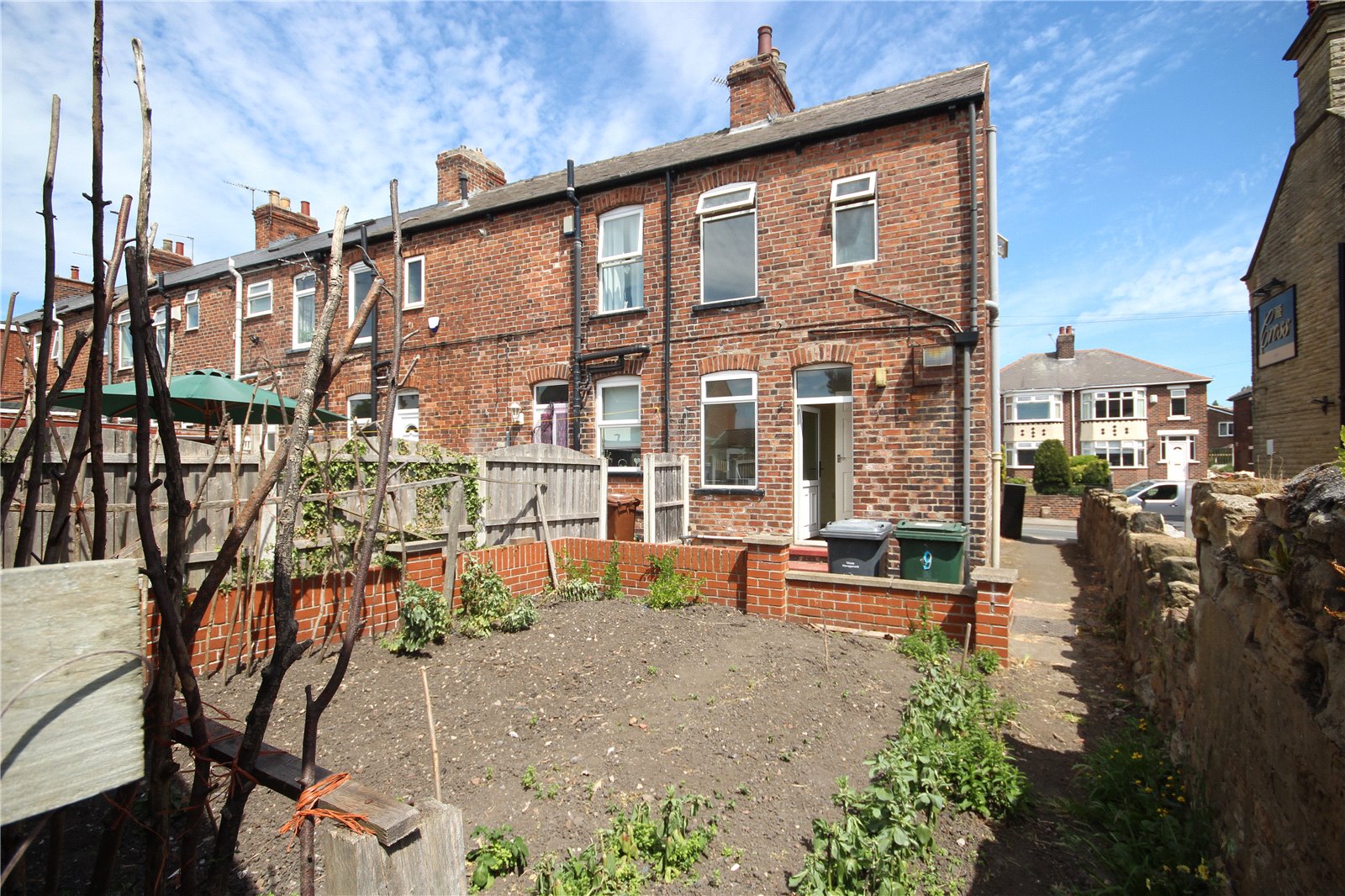 Whitegates Barnsley 2 bedroom House SSTC in Summer Lane, Royston, Barnsley