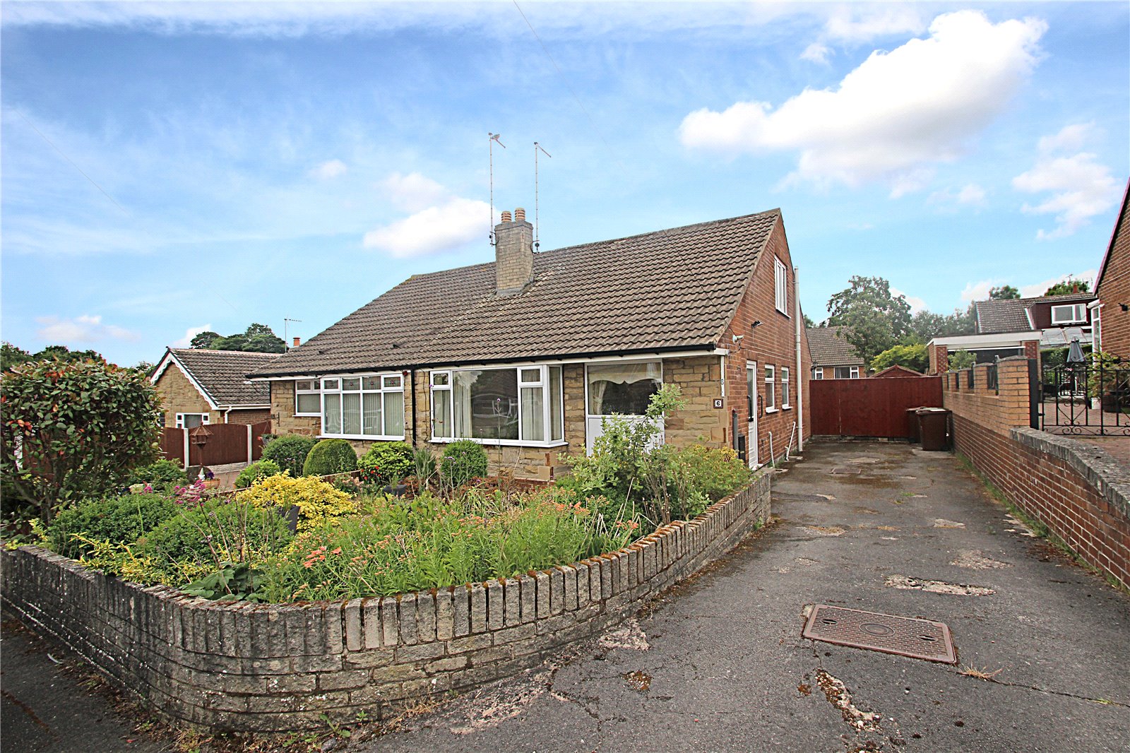 Whitegates Hemsworth 3 bedroom Bungalow SSTC in Ridgestone Avenue