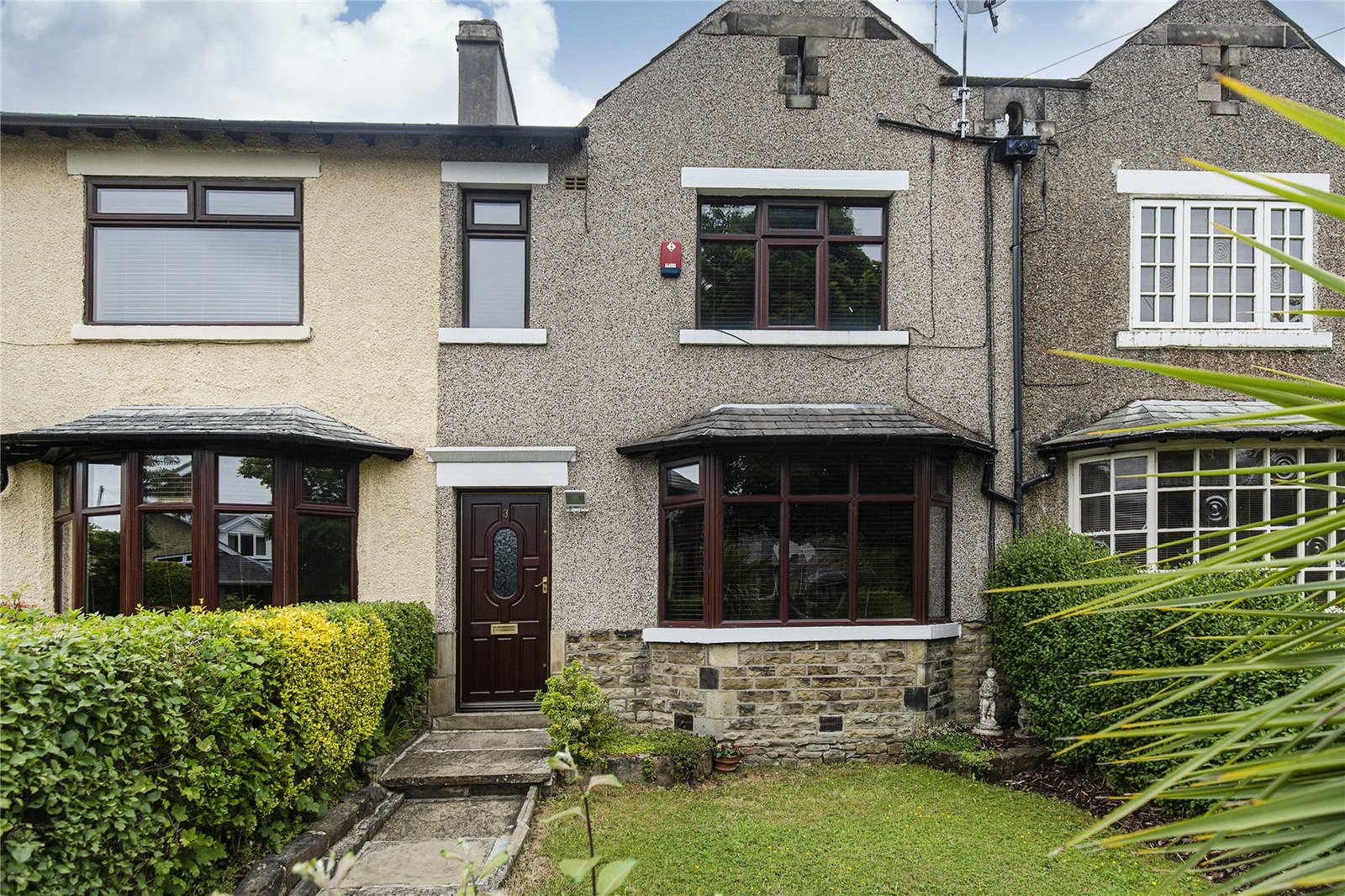 Whitegates Halifax 3 bedroom House SSTC in Rookes Lane, Norwood Green