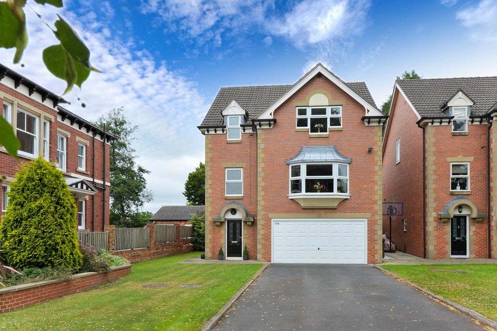 Martin & Co Pontefract 5 bedroom Detached House SSTC in Ferrybridge